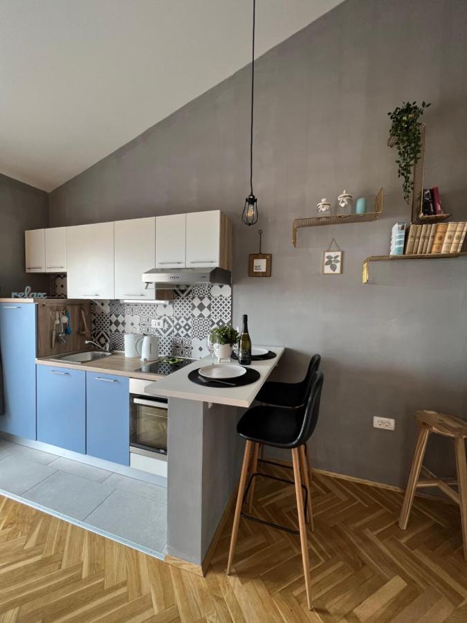 Apartman Maroon Lovran Bagian luar foto